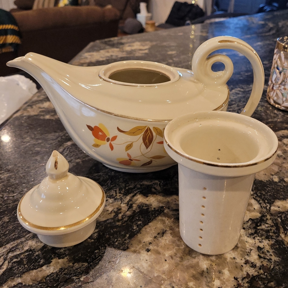 Vintage tea pot